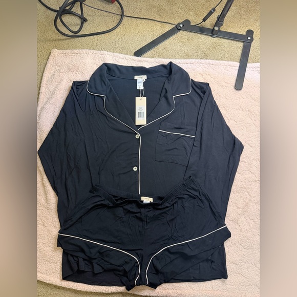 Eberjey Black Pajama Set with White Trim - Picture 2 of 6